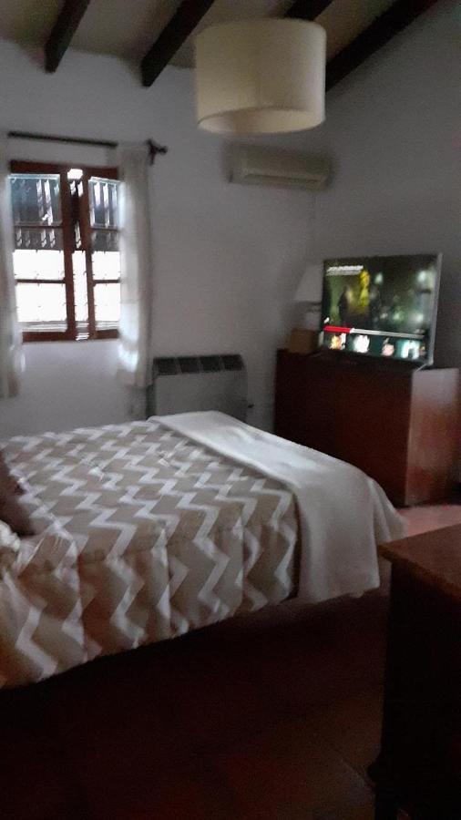 Casa Confortable - Parque Central - Estacionamiento, Patio, 3 Banos, 5 Habitaciones - La Cieneguita Zewnętrze zdjęcie