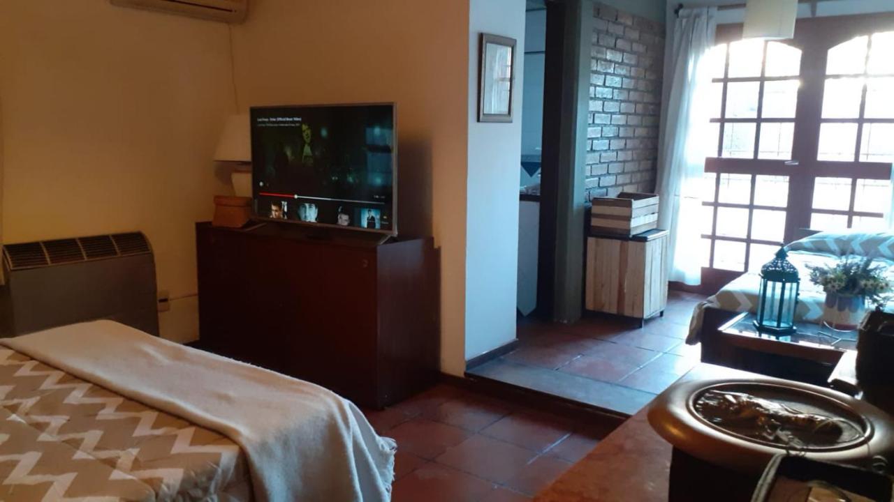 Casa Confortable - Parque Central - Estacionamiento, Patio, 3 Banos, 5 Habitaciones - La Cieneguita Zewnętrze zdjęcie